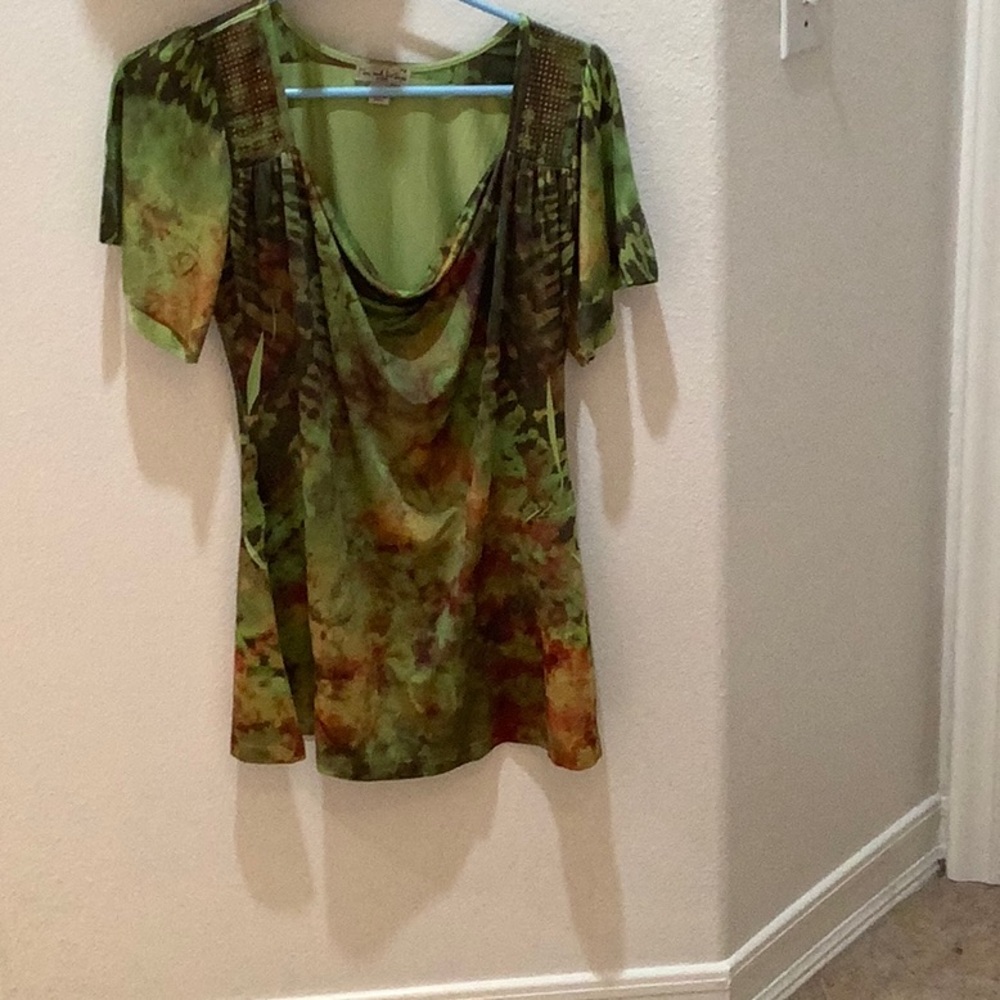 Multicolor Short Sleeve Shirt with Beading